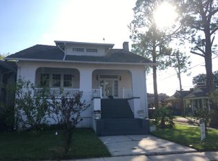 8240 Hickory St, New Orleans, LA 70118