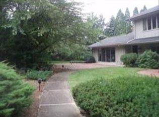 136 Stratford Rd, Needham, MA 02492