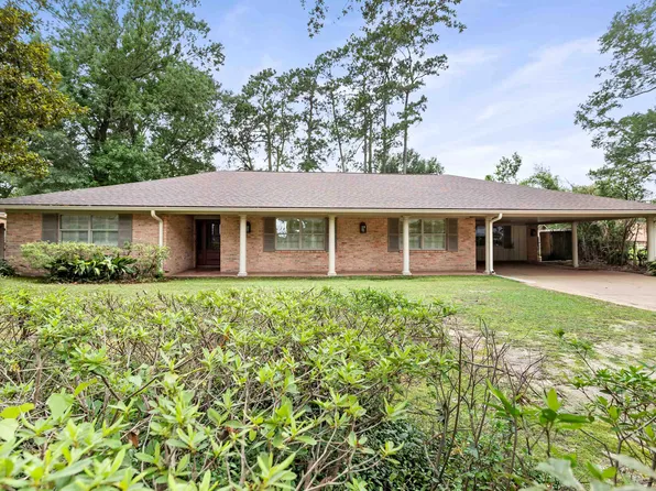 1225 Sandwood Ln, Beaumont, TX 77706