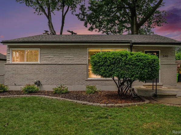 590 Hecht Dr, Madison Heights, MI 48071