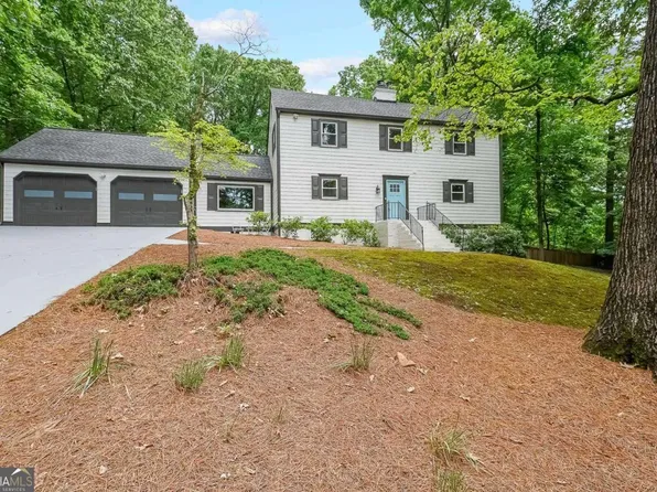 9805 Buice Rd, Johns Creek, GA 30022