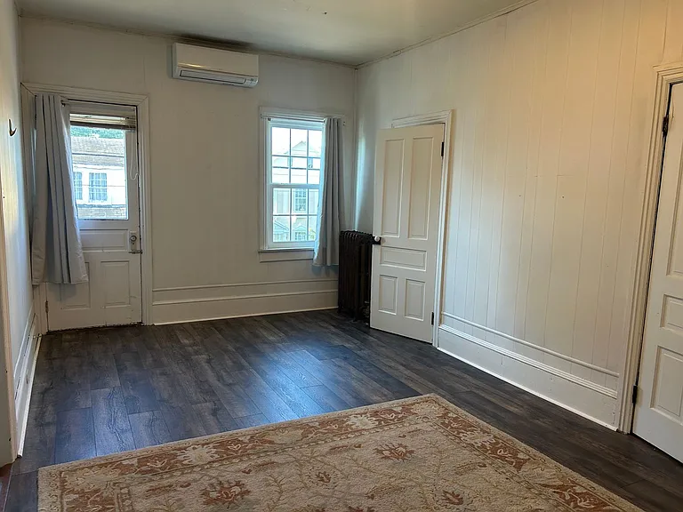 27 W Seminary St — Photo 12