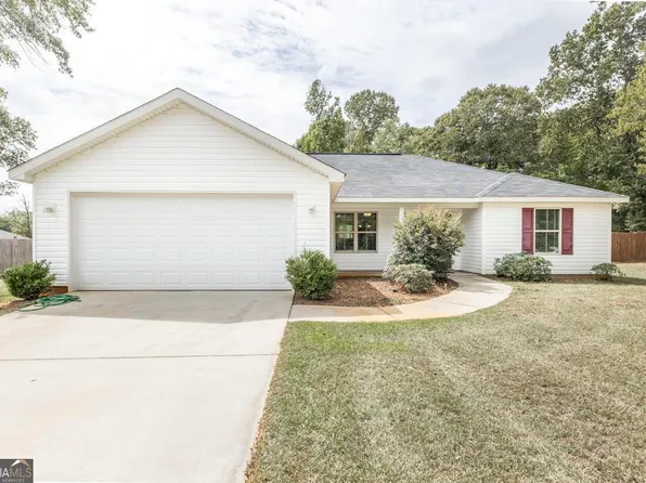 225 Addison Ln, Perry, GA 31069