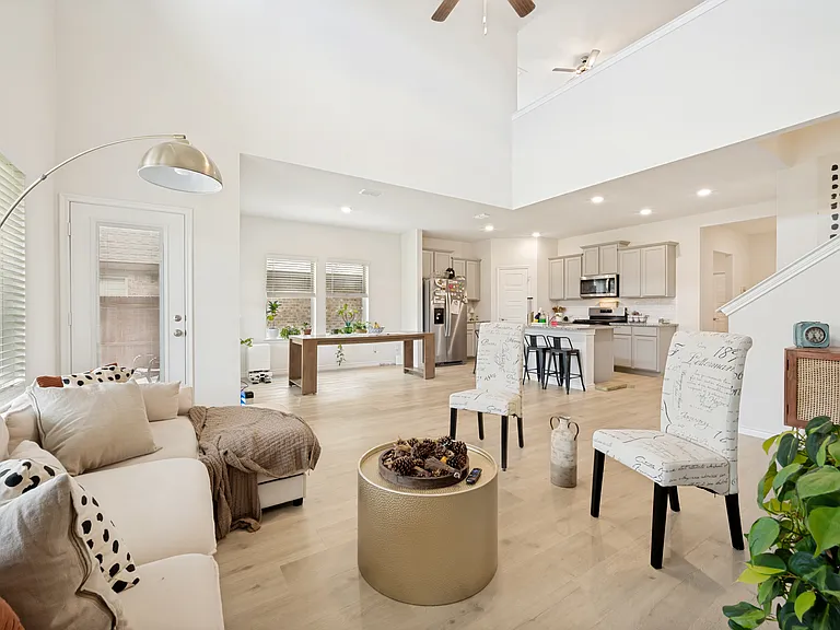 10125 Kayak St — Photo 7