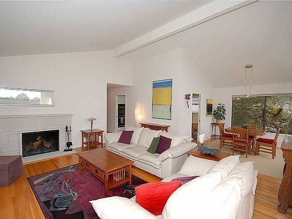 Living Room w/Fireplace