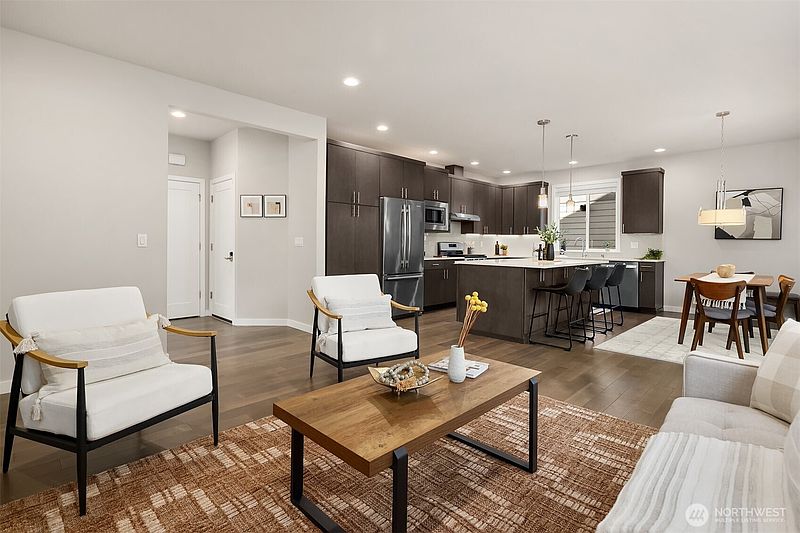 5th image of 8609 244th Street SW #11