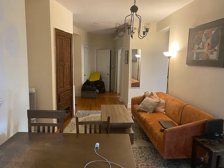 100 Linden St #3 — Photo 1