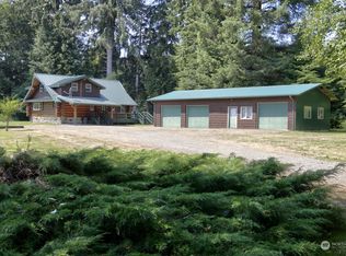 3523 Clearwater Rd, Forks, WA 98331