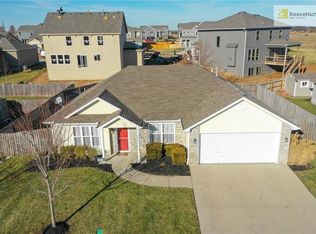 107 SW Sun Garden St, Blue Springs, MO 64064