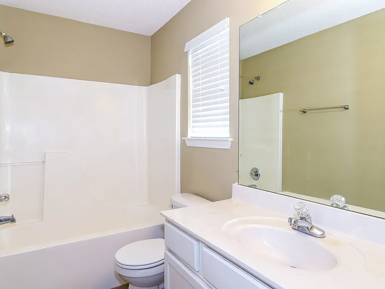 4551 Blue River Dr — Photo 21
