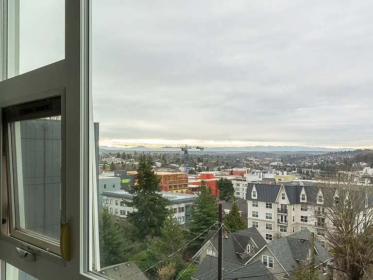 Alcove First Hill — Photo 32