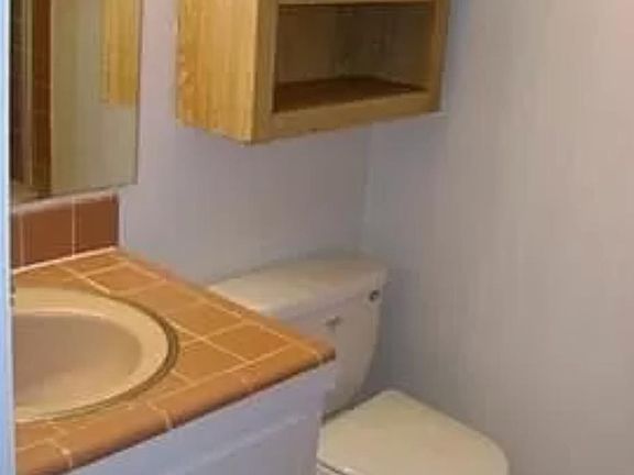 5th image of 5755 Blachly Way
