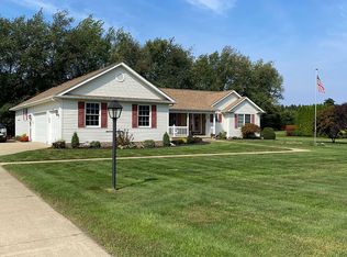 7253 Harmony Glen Dr, Conneaut, OH 44030