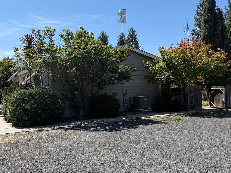 30944 Grooms Rd — Photo 2