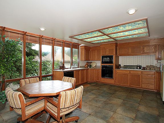 5th image of 14006 SE 251st St