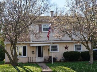 464 N Washington Ave, Waukesha, WI 53188