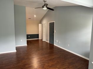 188 Midland Pkwy APT 223, Summerville, SC 29485