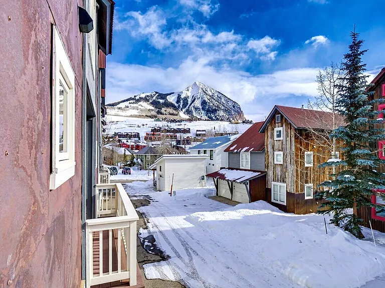 Neighborhood