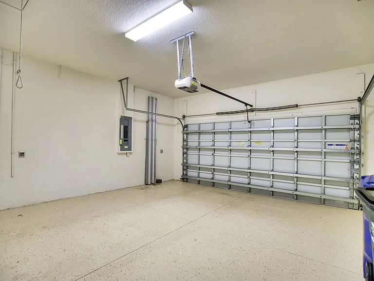 5628 Semolino St — Photo 36