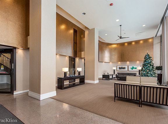 2nd image of 3930 N Pine Grove Ave APT 2905