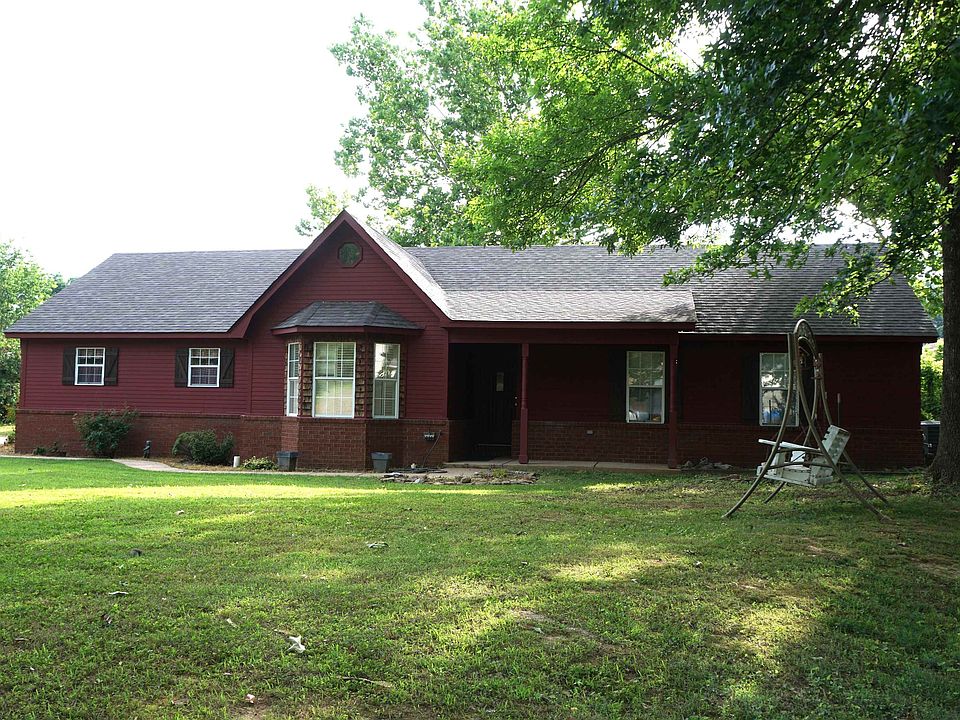 1st image of 180 Brook Hollow Dr