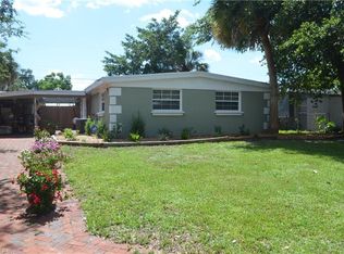 1240 Delmar Ln, Naples, FL 34104