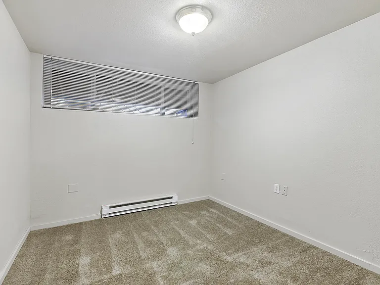 Outrigger Apartments — Photo 23
