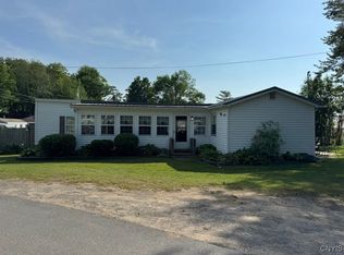 47063 Carnegie Bay Rd, Alexandria Bay, NY 13607