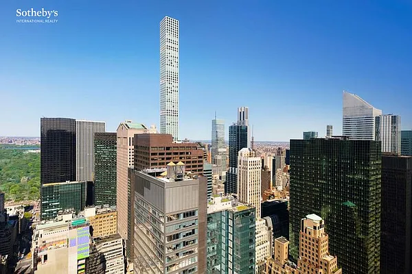 Rented by Sotheby's International Realty | media 27