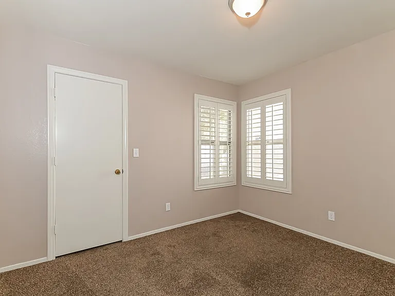 6125 Wild Berry Dr — Photo 13
