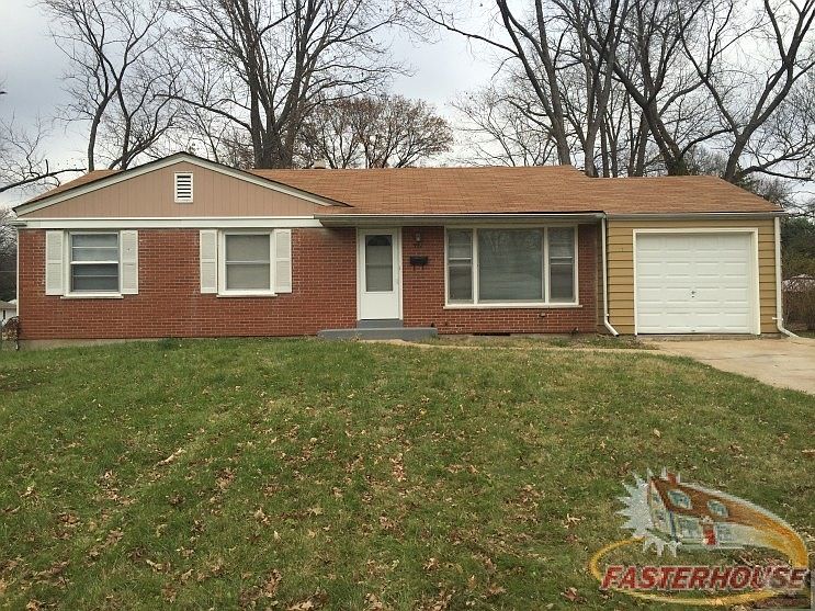 921 Drummond - Front View