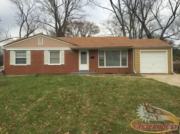 921 Drummond Dr, Saint Louis, MO 63135