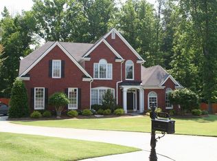 5085 Broughton St, Roswell, GA 30075