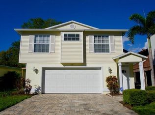 240 Avery Ave, Crystal Beach, FL 34681