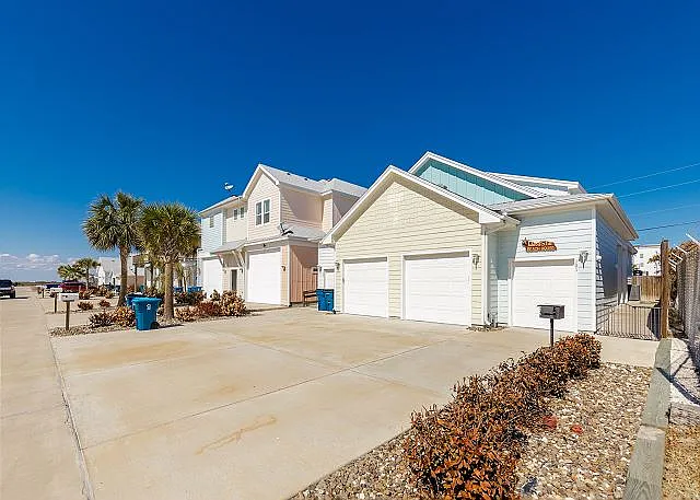 152 Paradise Pointe Dr #101 — Photo 2