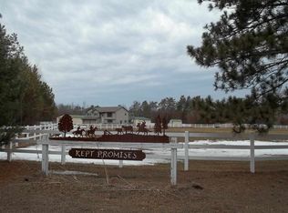 W7370 22nd St W, Necedah, WI 54646
