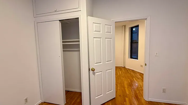 Rented by HOLTON REAL ESTATE INC. | media 5