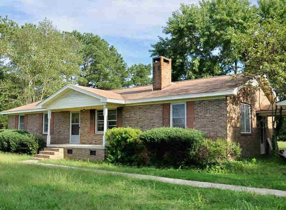 2nd image of 5046 Mount Pilgrim Church Rd