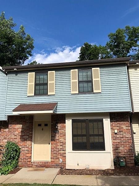 2nd image of 704 Cottingham Dr