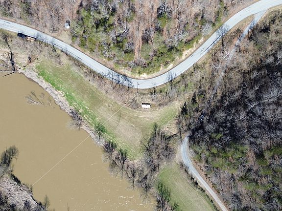 2nd image of River Bend Dr