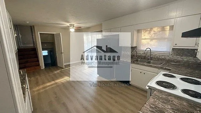 4 bed, 1.5 bath, 1201 sqft, $1,565 — Photo 4