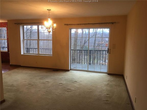 5th image of 69 Pine Hill Dr