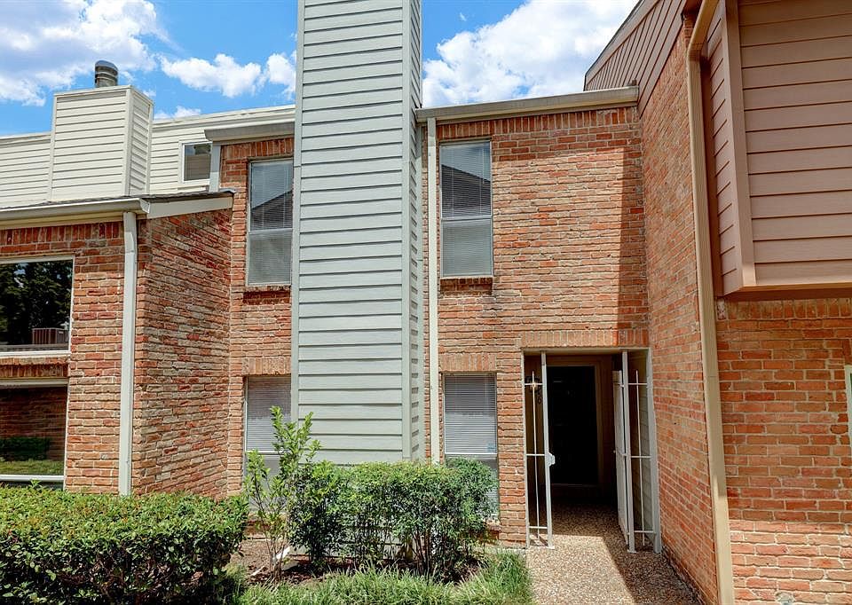 1st image of 5950 Woodway Place Ct