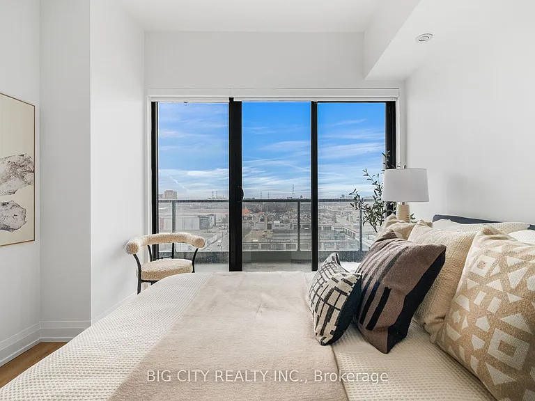 36 Brentcliffe Rd #816 — Photo 24
