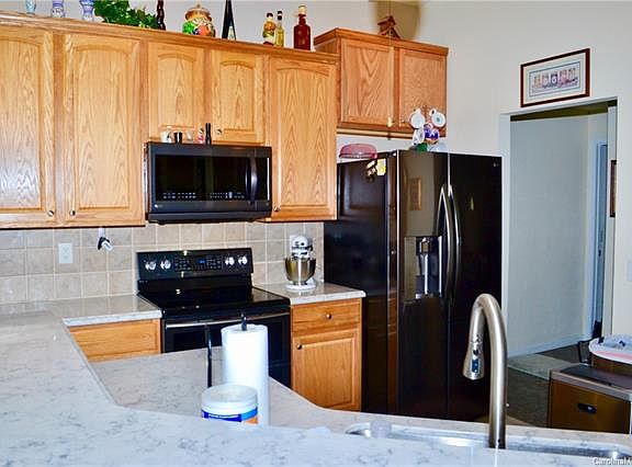 5th image of 15908 Circlegreen Dr