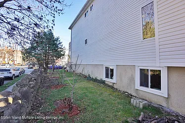 Sold by Remax Edge