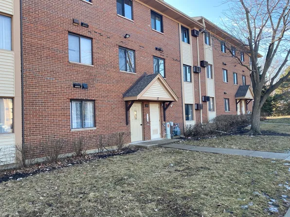 17 Parkside Ct APT 7, Vernon Hills, IL 60061