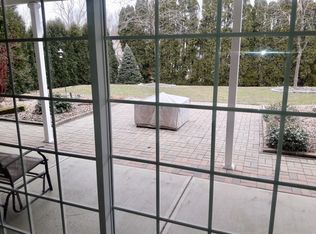 45002 Middle Ridge Rd, Amherst, OH 44001