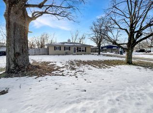 217 Crestwood Dr, New Whiteland, IN 46184
