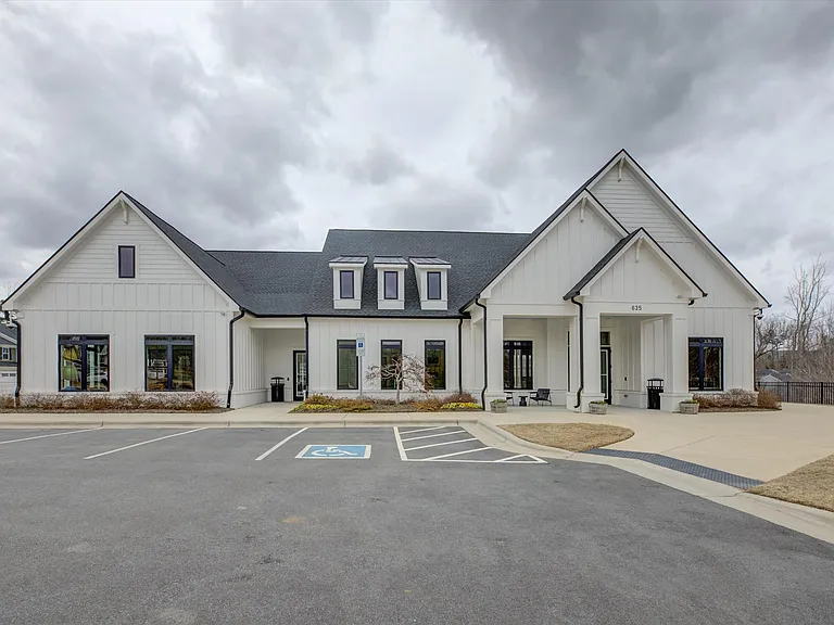6377 Ashton Park Dr — Photo 47